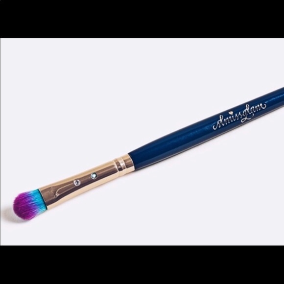 slmissglam n15 eyeshadow brush - Picture 1 of 1